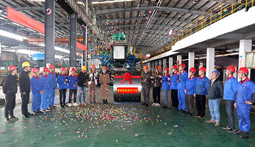 健恒实业1250mm 宽幅钛板成功下线，重塑高端材料新标杆！